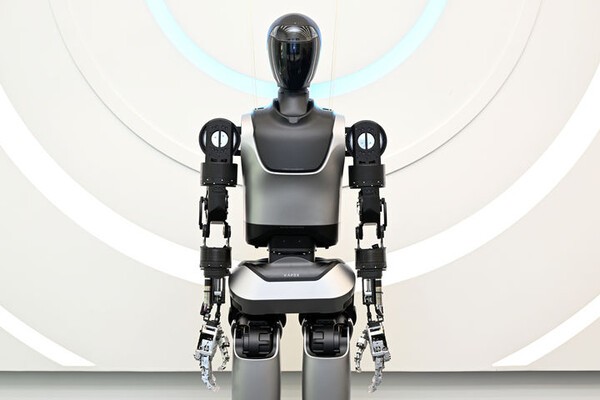 Sort Robot Humanoids “A Robot Sorting Parcels for 80 Hours?”…South Korea Pushes to Build K ...
